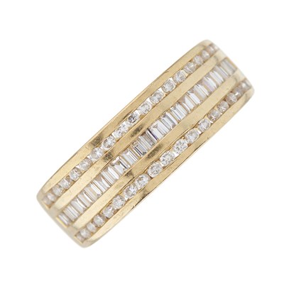 Lot 158 - An 18ct gold calibre-cut diamond ring, with...