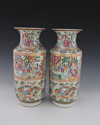 Lot 368 - A pair of Chinese famille rose vases, Canton,...