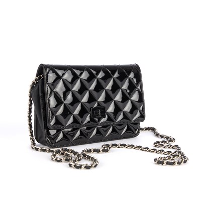 Lot 283 - Chanel, a 2.55 Reissue Wallet On Chain handbag,...