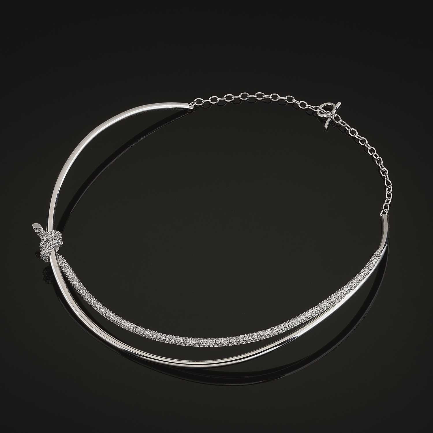 Lot 137 - Tiffany & Co., an 18ct white gold diamond Knot Double Row necklace