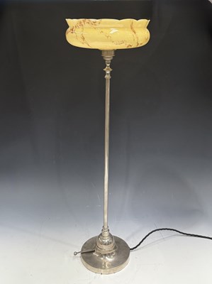 Lot 538 - A Vintage English chromium table lamp, the...