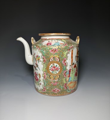 Lot 187 - A Chinese Canton Famille Rose cylindrical...
