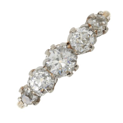 Lot 95 - An early 20th century 18ct gold diamond five-stone ring