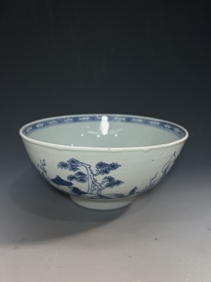 Lot 159 - A Nanking Cargo Bowl with certificate of...