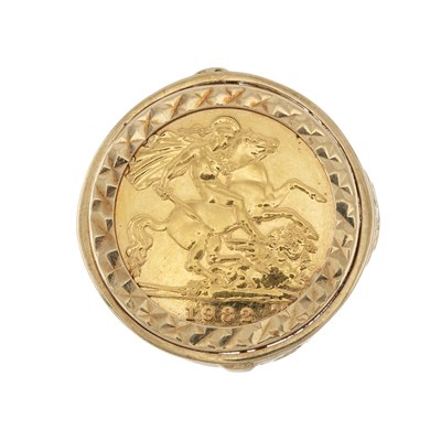 Lot 47 - Elizabeth II, a gold half sovereign coin ring