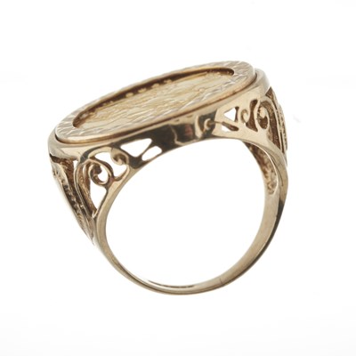Lot 47 - Elizabeth II, a gold half sovereign coin ring