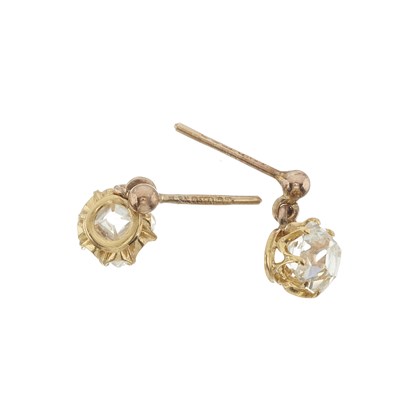 Lot 33 - A pair of early 20th century 9ct gold diamond single-stone drop earrings