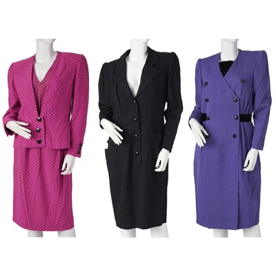 Lot 346 - Valentino, ladies vintage clothing.