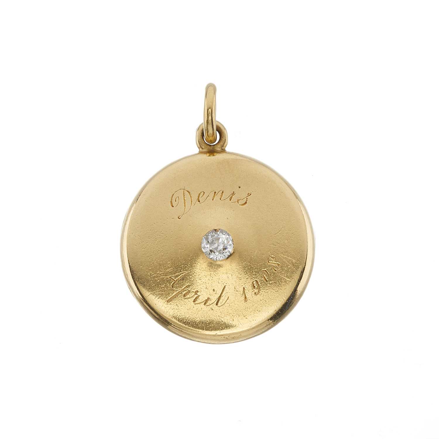 Lot 1 - An Edwardian 18ct gold diamond memorial locket pendant