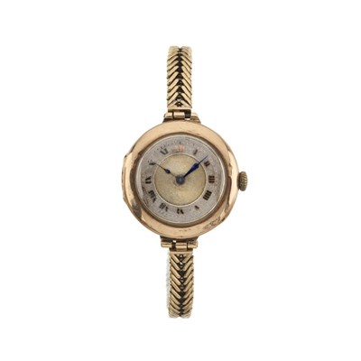 Lot 177 - A 9ct gold bracelet watch