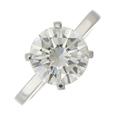 Lot 63 - An impressive platinum diamond single-stone ring, of 2.53ct