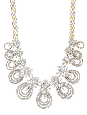 Lot 142 - An impressive 18ct bi-colour gold diamond necklace
