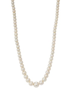 Lot 92 - A mid 20th century pearl necklace, with pearl and diamond clasp