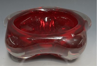 Lot 200 - A Whitefriars ruby glass ashtray, 21cm wide