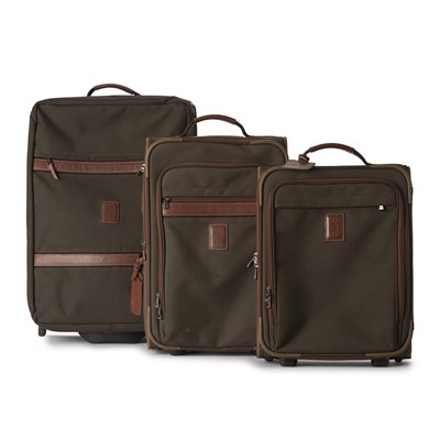 Lot 280 - Longchamp, a set of three Boxford suitcases.