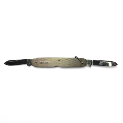 Lot 478 - A silver mounted pen knife