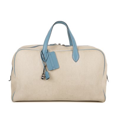 Lot 263 - Hermes, a 2000 toile Victoria GM 50 travel bag.