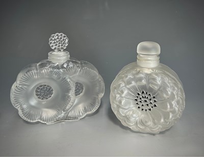 Lot 165 - A Lalique 'Dahlia' scent bottle together with...