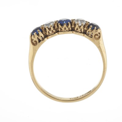 Lot 16 - An early 20th century 18ct gold sapphire and diamond five-stone ring