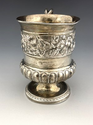 Lot 201 - A George III silver mug, Rebecca Emes and...