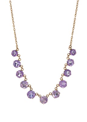 Lot 130 - An early 20th century 9ct gold amethyst fringe necklace