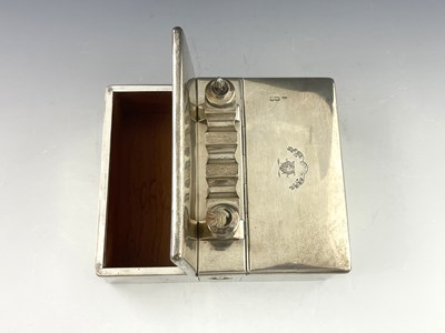 Lot 203 - An Edwardian silver cigar humidor, Percy...