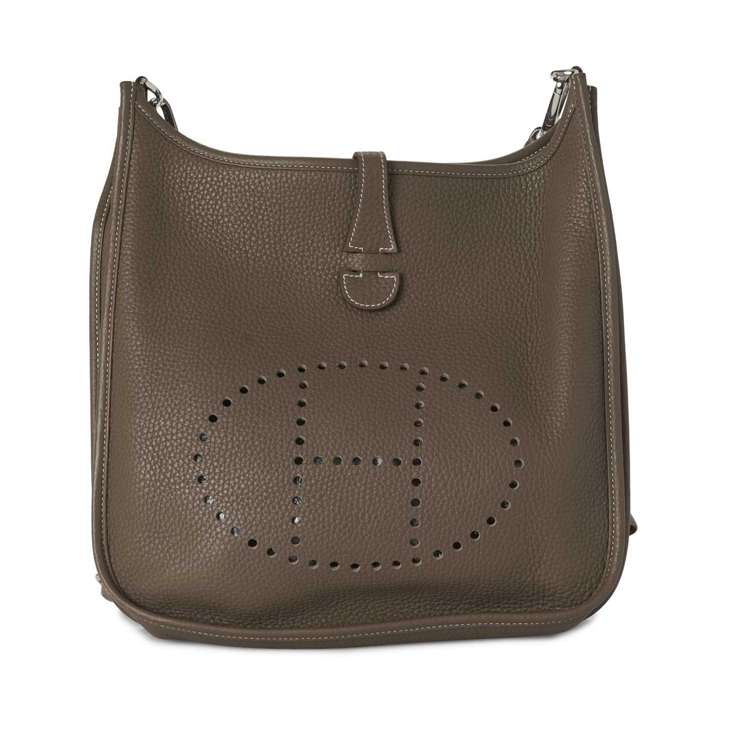 Lot 261 - Hermes, a 2016 Evelyne III PM handbag.