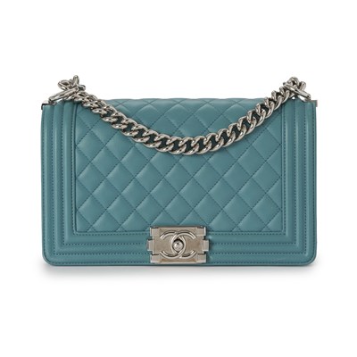 Lot 220 - Chanel, a Medium Boy handbag.