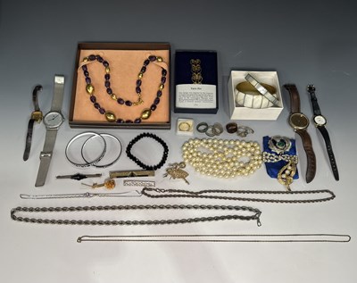 Lot 373 - Costume jewellery including Michael Frey...