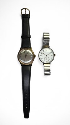 Lot 501 - A pair of watches