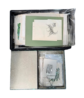 Lot 14 - A large collection of loose prints and book...