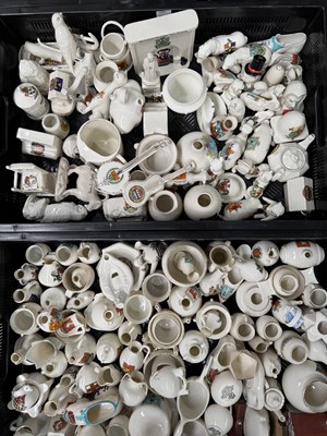 Lot 85 - A tray of assorted Crested china and Goss ware,...