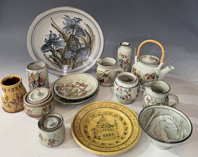 Lot 65 - A collection of Colin Kellam art pottery to...