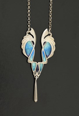 Lot 29 - Pat Cheney, a silver enamel necklace