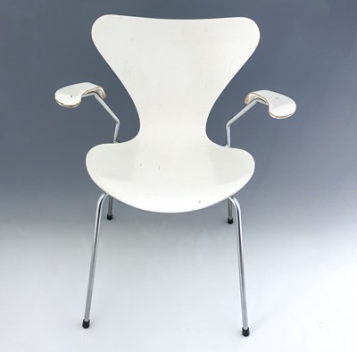 Lot 378 - Arne Jacobsen for Fritz Hansen, a Danish Mid...
