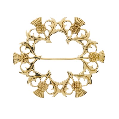 Lot 97 - A 9ct gold Scottish thistle brooch