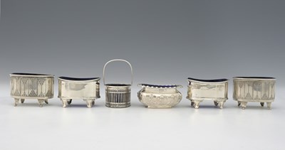 Lot 339 - Six twentieth-century English hallmarked...