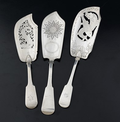 Lot 125 - A collection of three nineteenth-century fish...