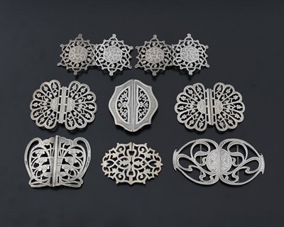 Lot 437 - A group of twentieth-century hallmarked silver...