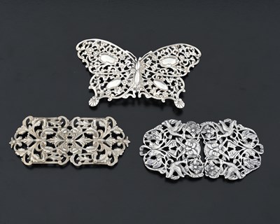 Lot 441 - Three late nineteenth-century cast silver...