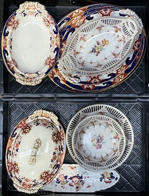 Lot 125 - A Schumann Bavaria porcelain dessert part...