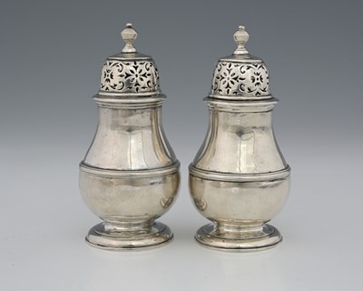 Lot 81 - A pair of Queen Anne/George I Britannia...
