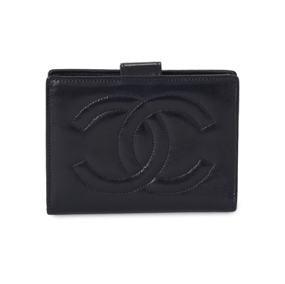 Lot 321 - Chanel, a Compact French wallet.