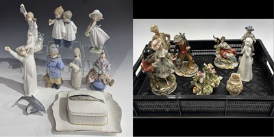 Lot 25 - A collection of ceramics to include a pilchard...