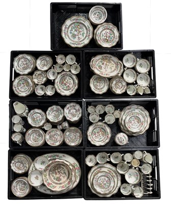 Lot 93 - An extensive Indian Tree pattern dinner, tea,...