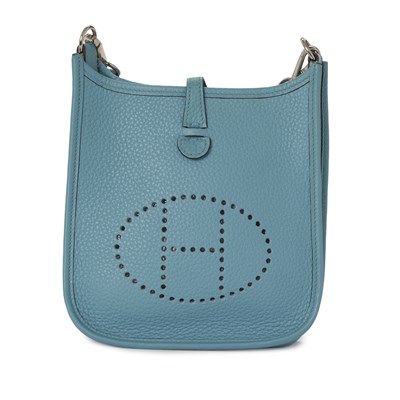 Lot 424 - Hermes, a 2015 Mini Evelyne 16 handbag.