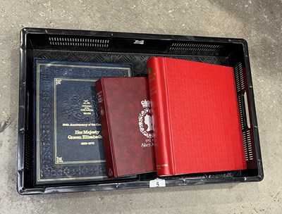 Lot 5 - Great Britain: The Windsor Loose Leaf Album,...