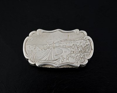 Lot 26 - Nathaniel Mills, a Victorian silver castle top...