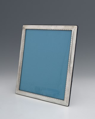Lot 101 - An Elizabeth II silver-mounted photograph...