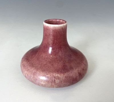 Lot 585 - Ruskin Pottery, a small Souffle lustre glazed...